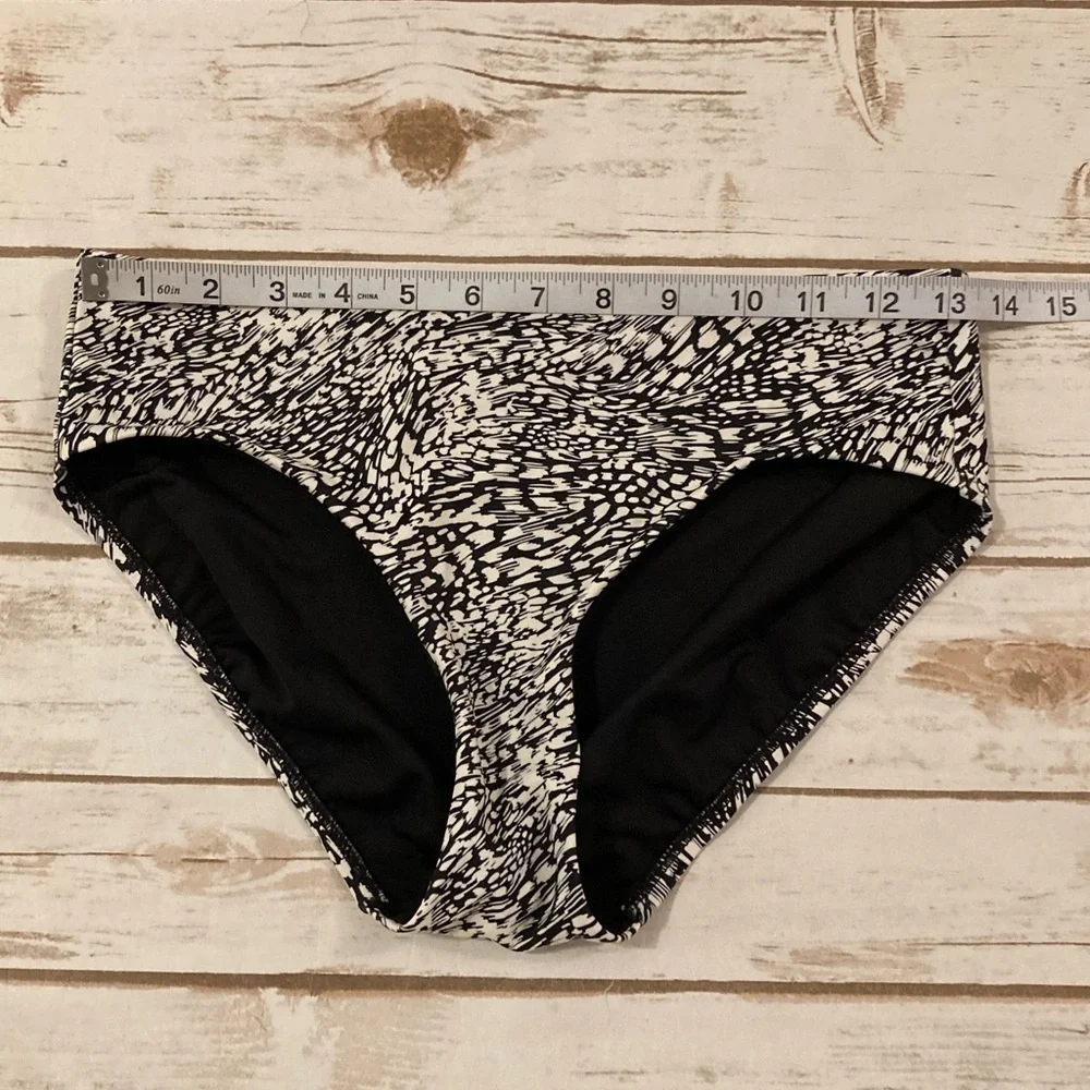 Fook Wah High Waist Bikini Bottom Animalia Sea Salt Size Small